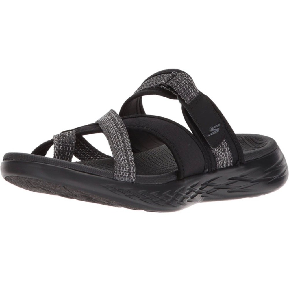 Sketchers sandals